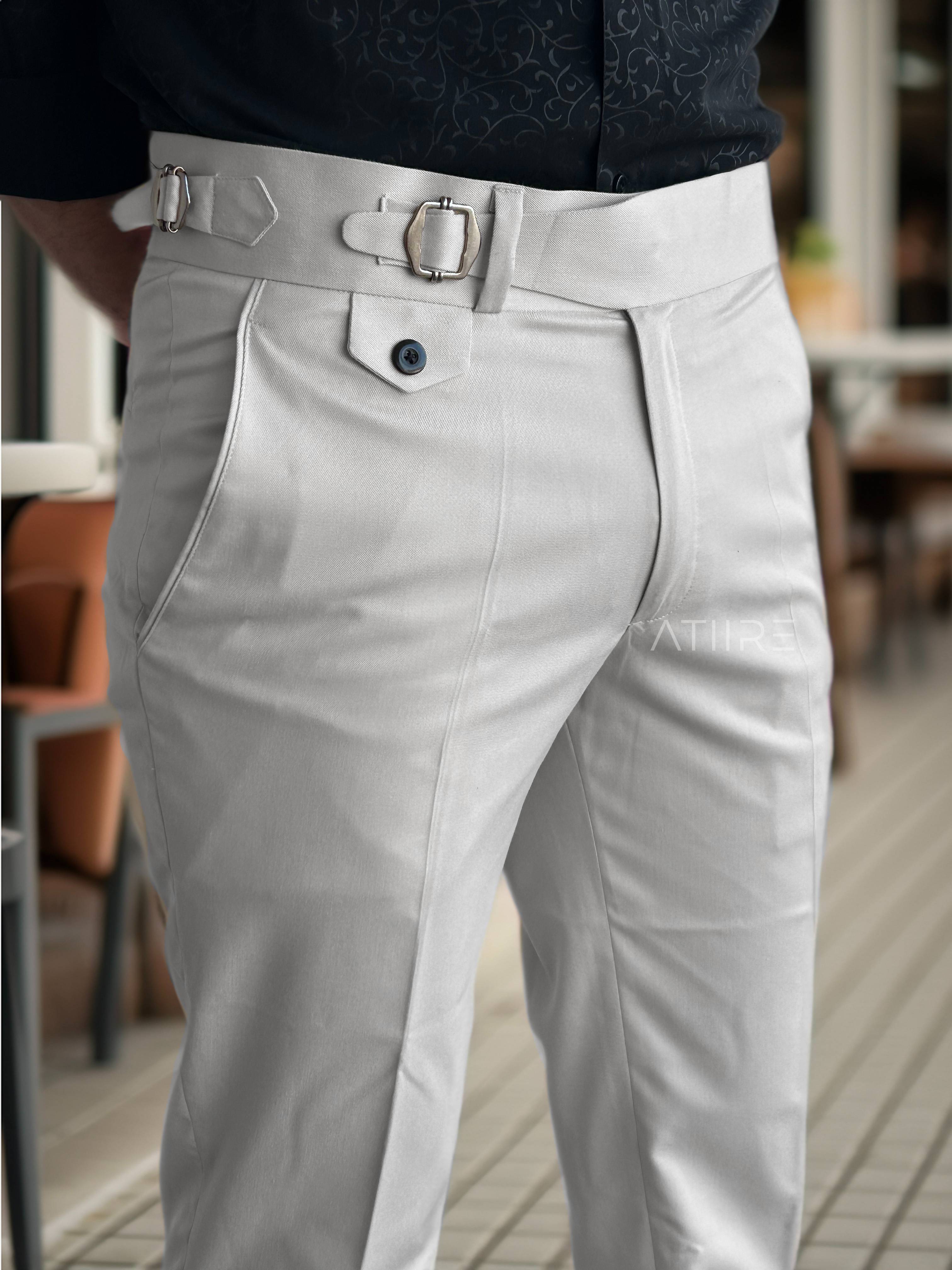 WHITE SINGLE PLEATED BUCKLE GURKHA PANTS