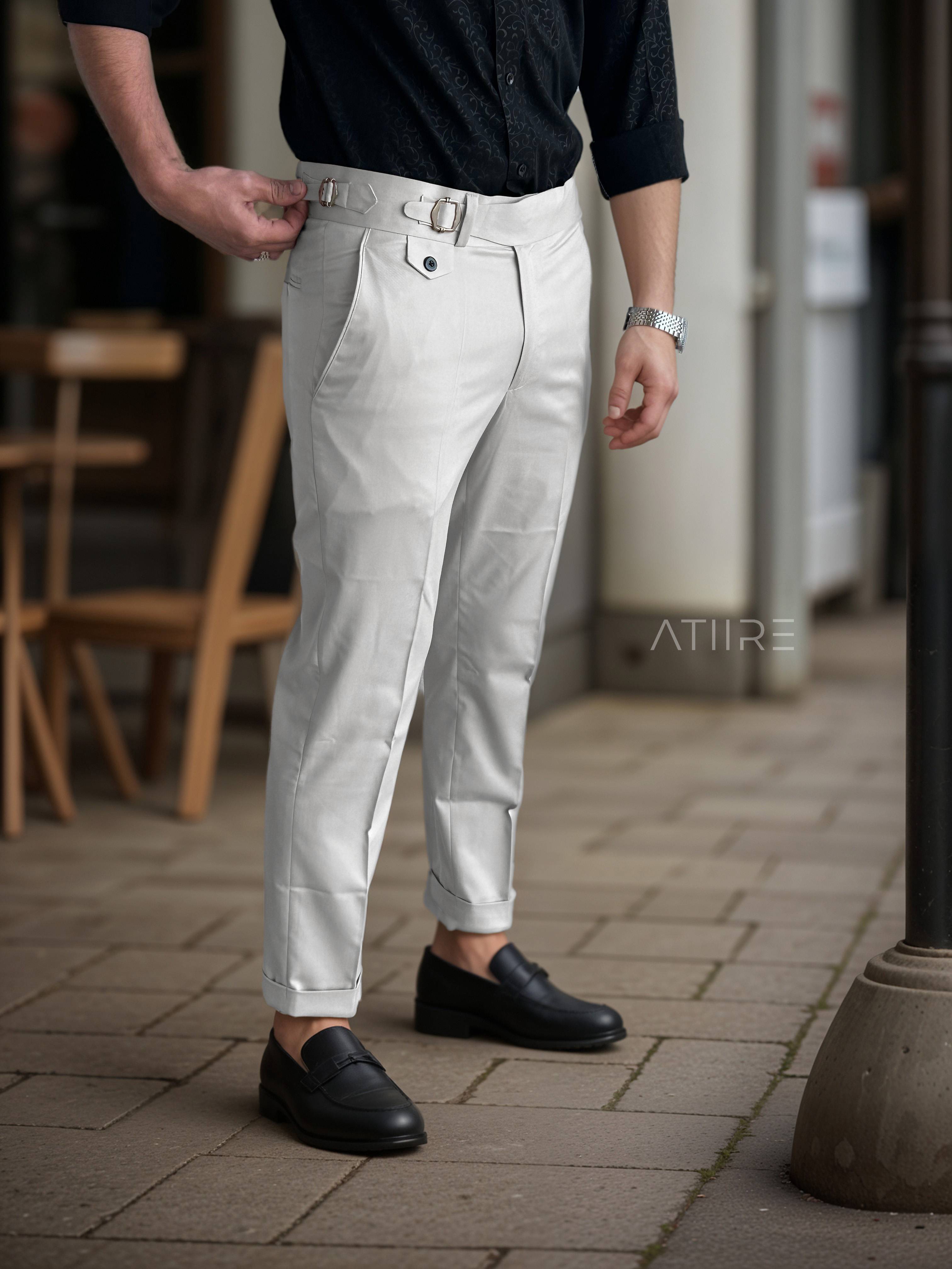 WHITE SINGLE PLEATED BUCKLE GURKHA PANTS